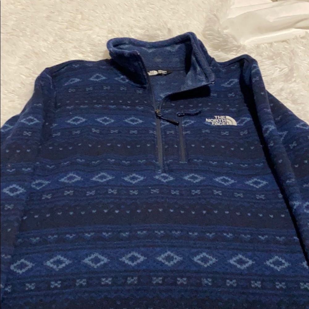 Men’s North Face quarter Zip pocket pullover